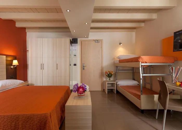 Aurora Mare Hotel 3*