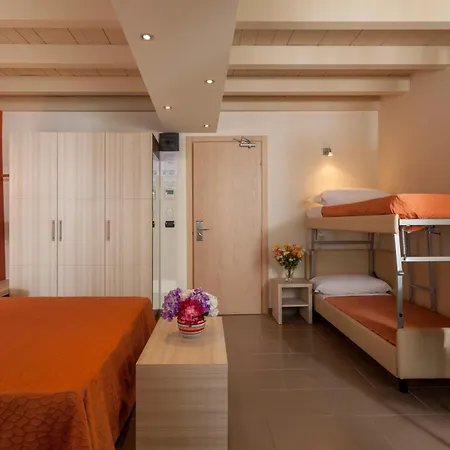 Aurora Mare Hotel 3*