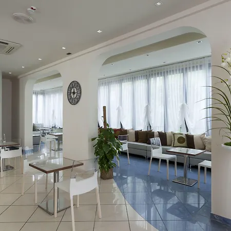 Aurora Mare 3* Rimini