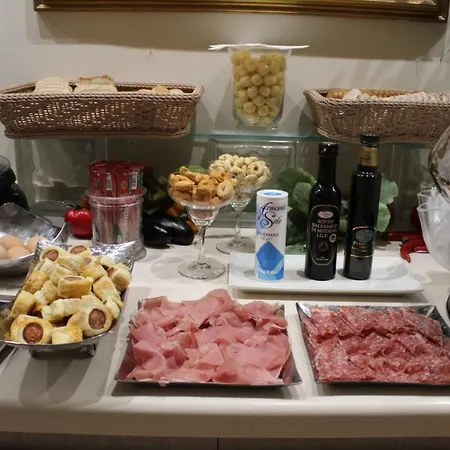 Aurora Mare ホテル 3*